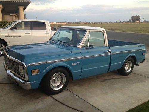 1972 chevy c10 custom deluxe