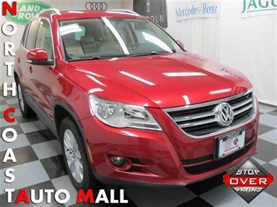 2010(10)tiguan se 4motion 2.0l only 33k red/beige heat sts save huge!!!