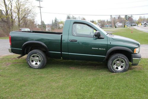 2002 dodge ram 1500 st standard cab pickup 2-door 4.7l