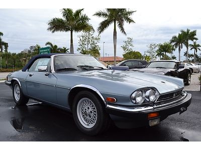 Florida convertible carfax certified 66k new top leather just serviced pristine