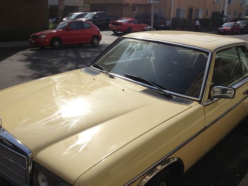 1978 mercedes-benz 300cd base coupe 2-door veggie-oil converted 3.0l