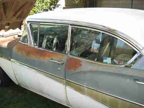 1958 Ford Victoria Fairlane, image 4