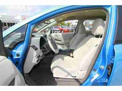 2011 Nissan Leaf Excellent condition, image 11