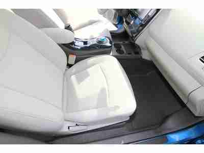 2011 Nissan Leaf Excellent condition, image 14