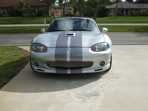 2000 mazda miata se convertible 2-door 1.8l