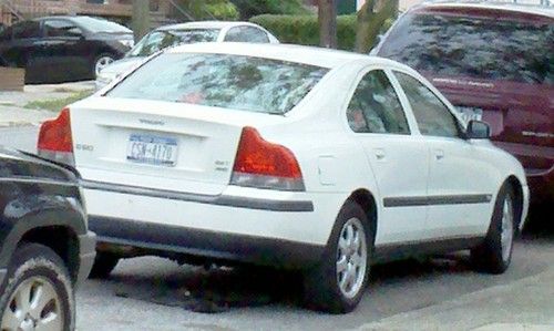 2004 volvo s60 2.5t awd, only 67k miles, not running but great for parts