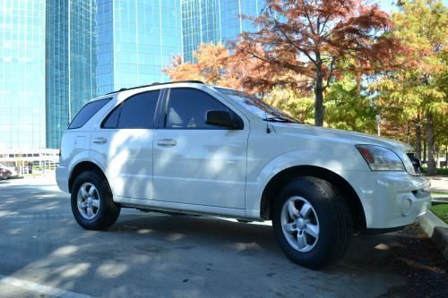 2006 kia sorento lx sport utility 4x4, 3.5l, white, excellent condition