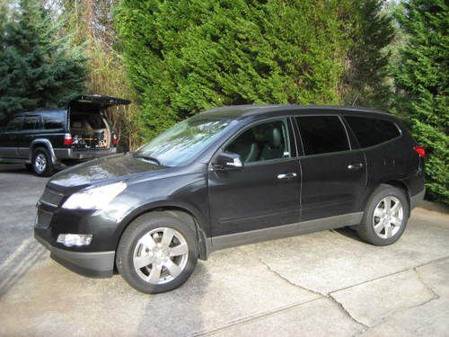 2011 chevrolet traverse lt sport utility 4-door 3.6l