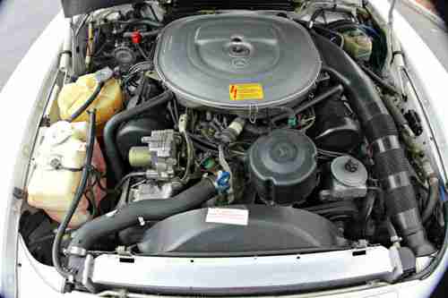 1989 SL 560 LAST YEAR FOR THIS MODEL RESTORED CAR, image 10