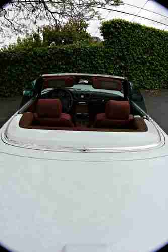 1989 SL 560 LAST YEAR FOR THIS MODEL RESTORED CAR, image 12