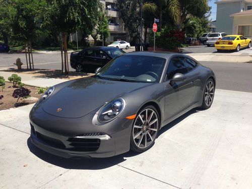 2012 porsche 911 carrera s coupe 2-door 3.8l