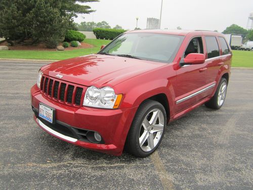 2006 jeep grand cherokee srt8 sport utility 4-door 6.1l