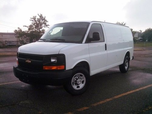 2009 chevrolet express 2500 106,000 miles 6.0 v8 one owner clean gov't fleet van