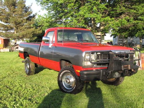 1992 dodge d250 4x4 cummins 5 speed manual diesel