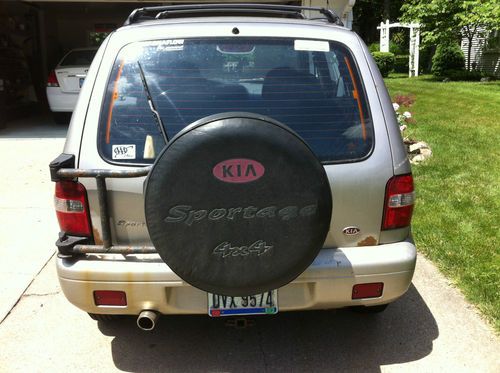 2000 Kia Sportage EX Sport Utility 4-Door 2.0L, image 2