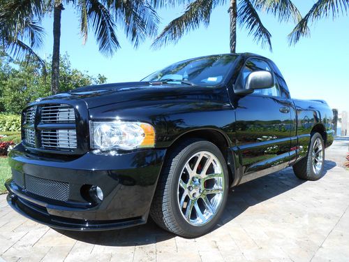 04 dodge ram 1500 fl*19k loaded fun to drive*eye catcher*very clean*low reserve