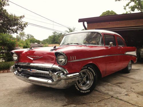 Beautiful 1957 Chevrolet 2 Dr Post Driver 283 V8-Auto (55 56 57 Belair/210/150), US $18,750.00, image 2