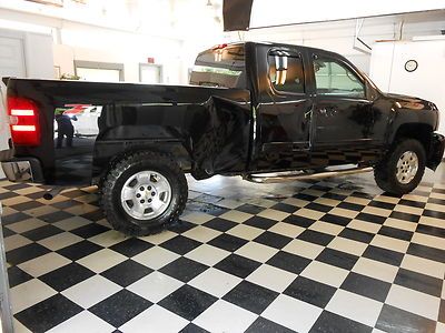 2010 Silverado Ext Cab 4x4 Z71 NO RESERVE Salvage Rebuildable, image 8