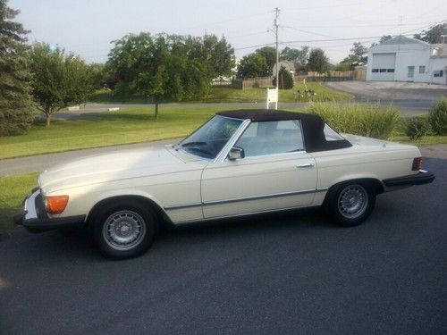 1983 mercedes-benz 380sl base convertible 2-door 3.8l