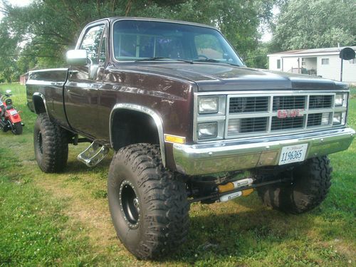 1984 chevy silverado 4x4 std. cab longbed, restored and beautiful