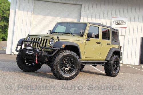 Automatic,lifted,winch,custom wheels and tires,tow pkg,bluetooth,usb port,sirius
