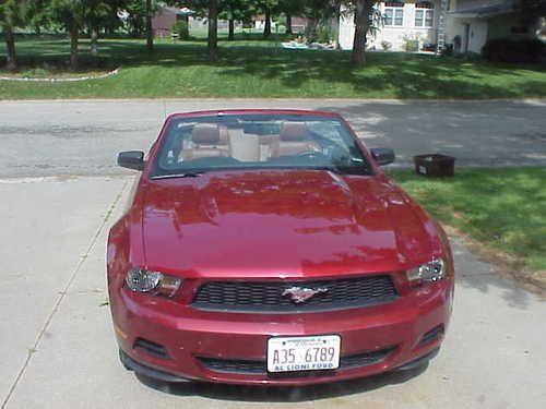 2010 premium mustang convertible