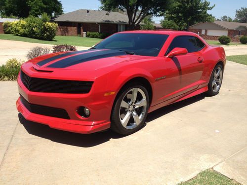 2010 chevrolet camaro ss coupe 2-door 6.2l