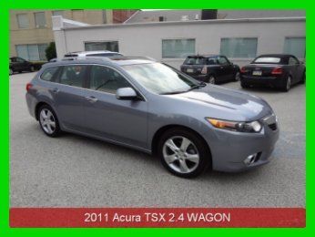 2011 2.4 wagon still under factory warranty 1 owner clean carfax low miles
