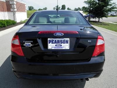 SE 2.5L CD 6 Speakers AM/FM radio MP3 decoder Radio data system Air Conditioning, image 4