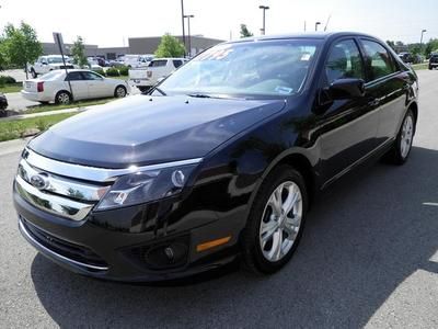 SE 2.5L CD 6 Speakers AM/FM radio MP3 decoder Radio data system Air Conditioning, image 7