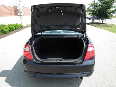 SE 2.5L CD 6 Speakers AM/FM radio MP3 decoder Radio data system Air Conditioning, image 17