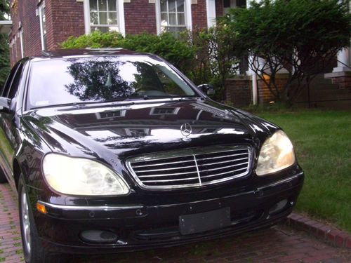 Mercedes benz s 500 low miles  2 owners loaded with options clean car fax sharp