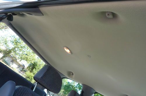 41,500mi  1998 Plymouth Voyager Base Mini Van 3.0L, image 18