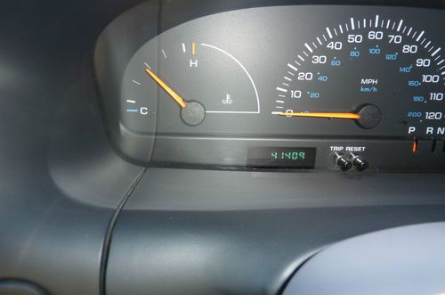 41,500mi  1998 Plymouth Voyager Base Mini Van 3.0L, image 22