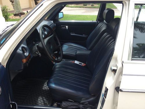 300TD Wagon. One owner for 31 years. 144,900 Miles, all original & unmolested, US $17,000.00, image 11