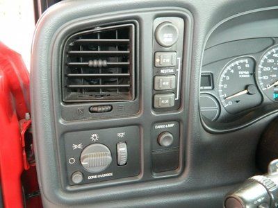 5.3L V8 4WD REG CAB NEW WHEELS AND TIRES CLOTH SEATS VERY CLEAN TRUCK, image 10