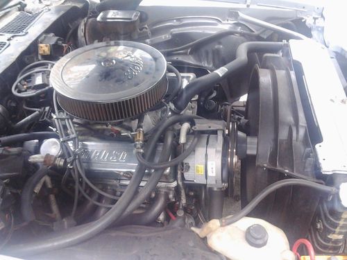 1981 Chevrolet Camaro Z28 Coupe 2-Door 5.7L, image 12