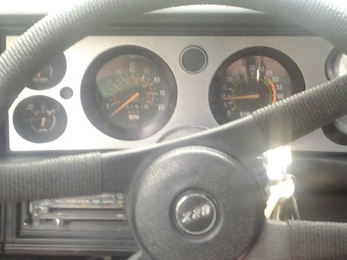 1981 Chevrolet Camaro Z28 Coupe 2-Door 5.7L, image 13