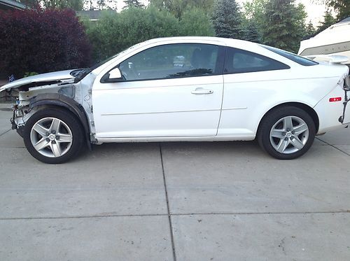 2008 pontiac g5 base coupe 2-door 2.2l salvage needs repair! super low miles!