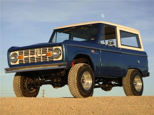 1974 Ford Bronco - RARE uncut and fully restored, image 2
