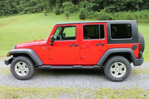 2010 Jeep Wrangler Unlimited Sport, image 7