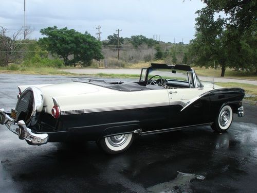 1956 FORD FAIRLANE SUNLINER CONVERTIBLE, US $49,900.00, image 5