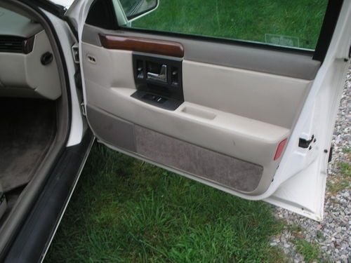 1994 Cadillac Seville SLS Sedan 4-Door 4.6L Northstar 32 V, image 7