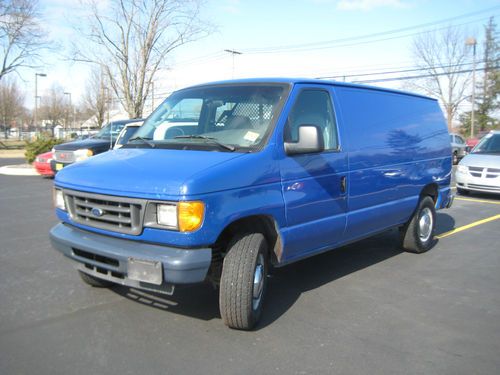 2004 ford e250 1owner v8 4.6l auto a/c am/fm clean pa title/carcheck runs 100%!