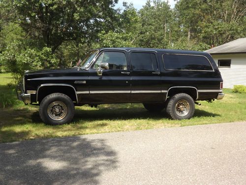 1985 gmc suburban