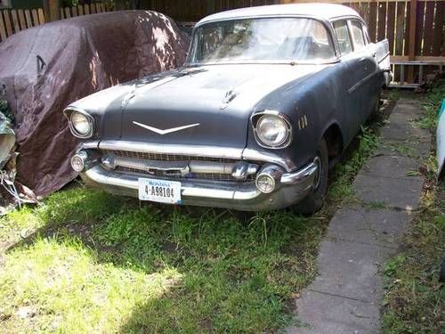 1957 chevy belair 4 door, 283 4bbl v8, auto 2 extra doors and 1 right finder