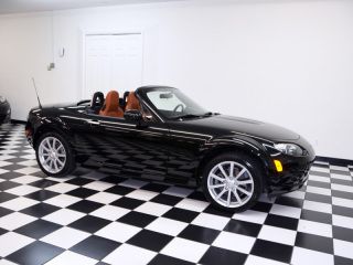 2007 mazda mx-5 miata convertible 1 owner black over saddle only 61k mi mint