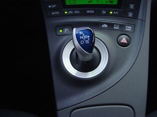2010 TOYOTA PRIUS III HYBRID, NAVIGATION, REAR CAMERA, 39K Miles, image 11