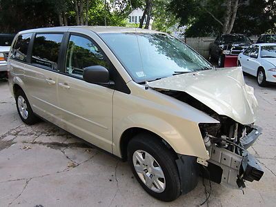 Clean title repairable !!  only 69k miles , stow and go seating