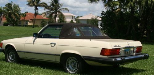 1981 mercedes-benz 380sl base convertible 2-door 3.8l